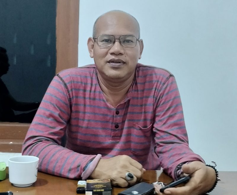 Ahmad Yani (Ketua Komite)